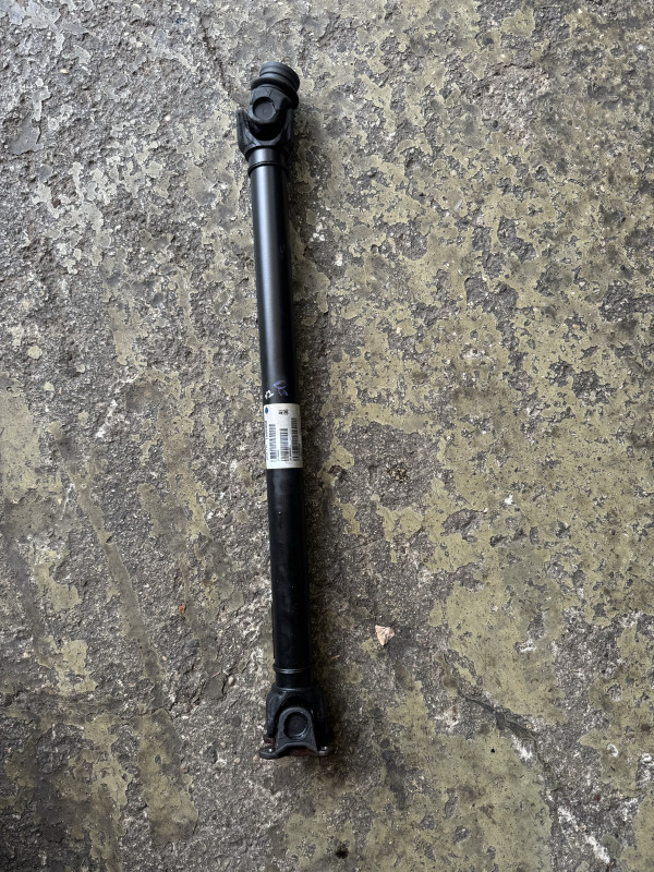 Kardan prednji mali bmw x3 f25 7589985 3.0d n57