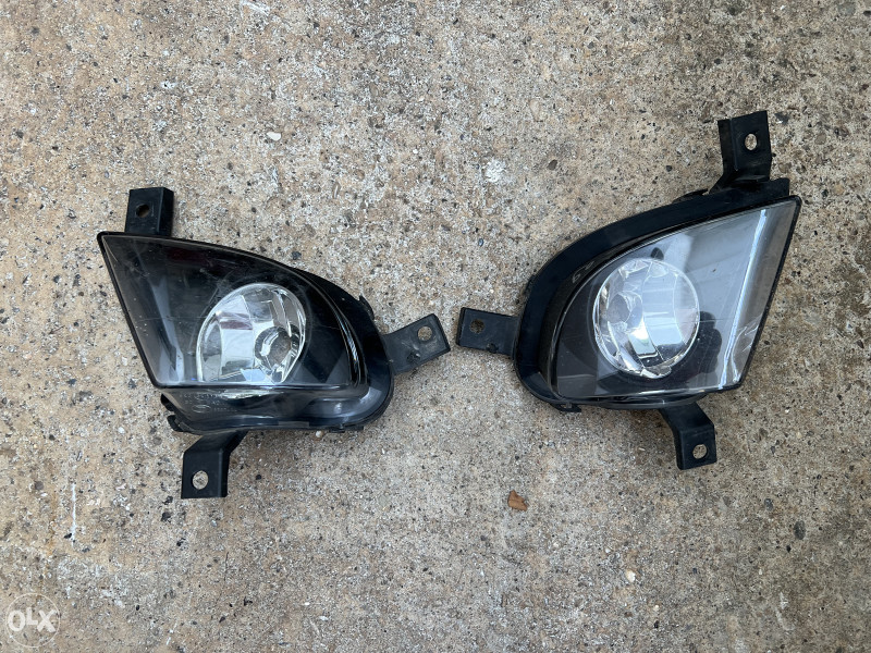 Prednje maglenke bmw e90 vise komada
