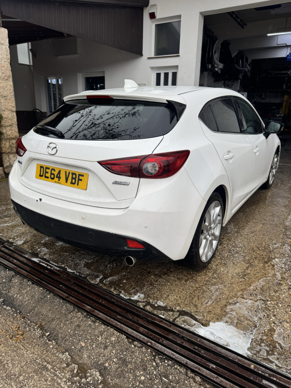Mazda 3 2,2 2015 dijelovi djelovi skyactiv xenon led