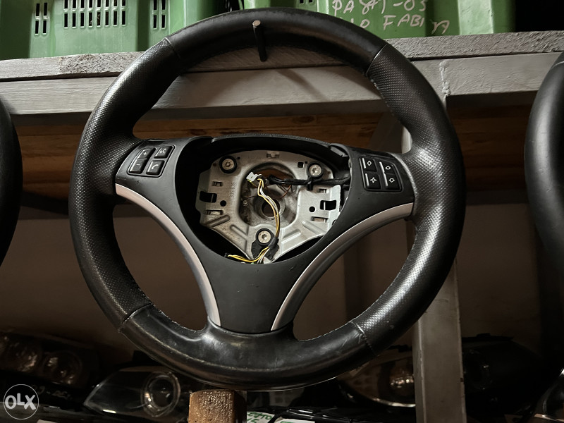Volan volani bmw e90 e92 e93 x1 e87 e84 vise kom m