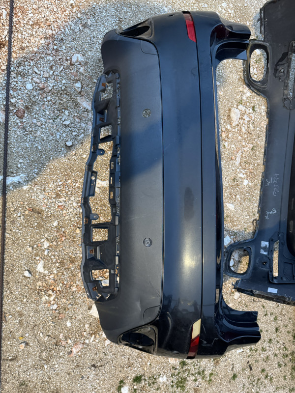 Zadnji branik bmw x6 e71 2010 crni senzori