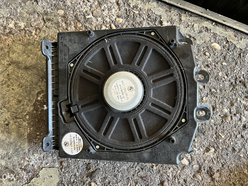 Zvucnik unutrasnjost bmw e60