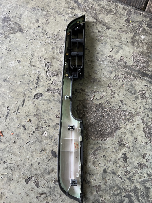 Rucka vrata plastika nissan xtrail x trail vozaceva