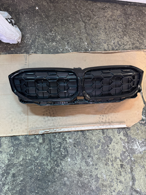 Prednja maska bmw g20 lci facelift aktivna klapna 187156
