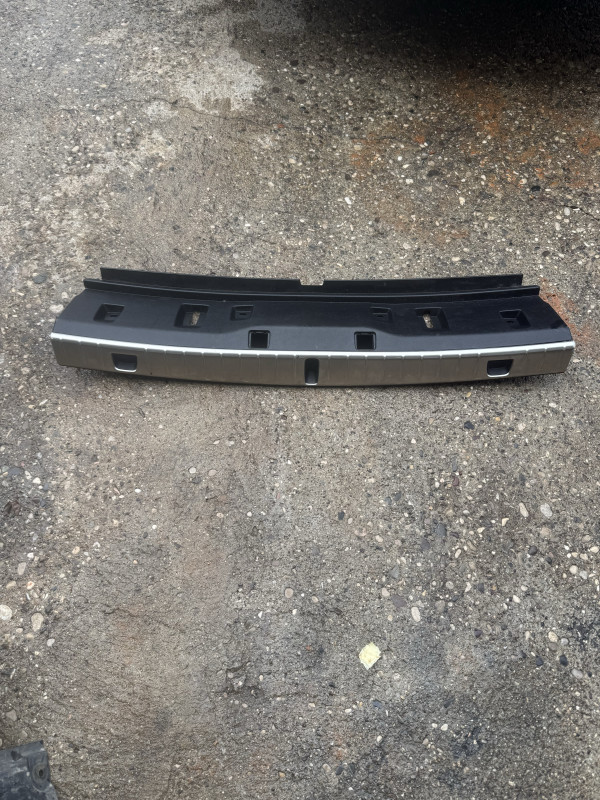 Plastika gepek vrata bmw 7 g11 g12 2019 6997488