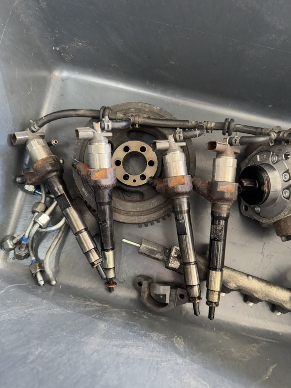 Dizna dizne mazda 6 2 2,2 2.2 mzr cd 95kw 132kw 135kw