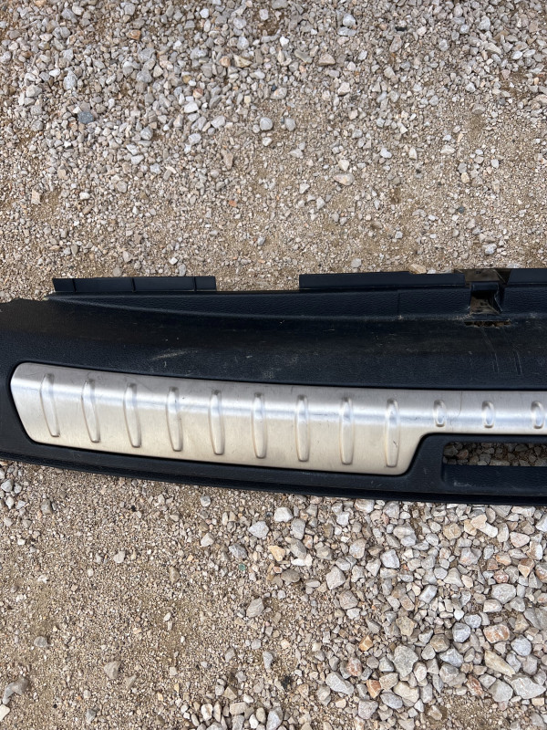 Lajsna plastika gepeka bmw x6 e71