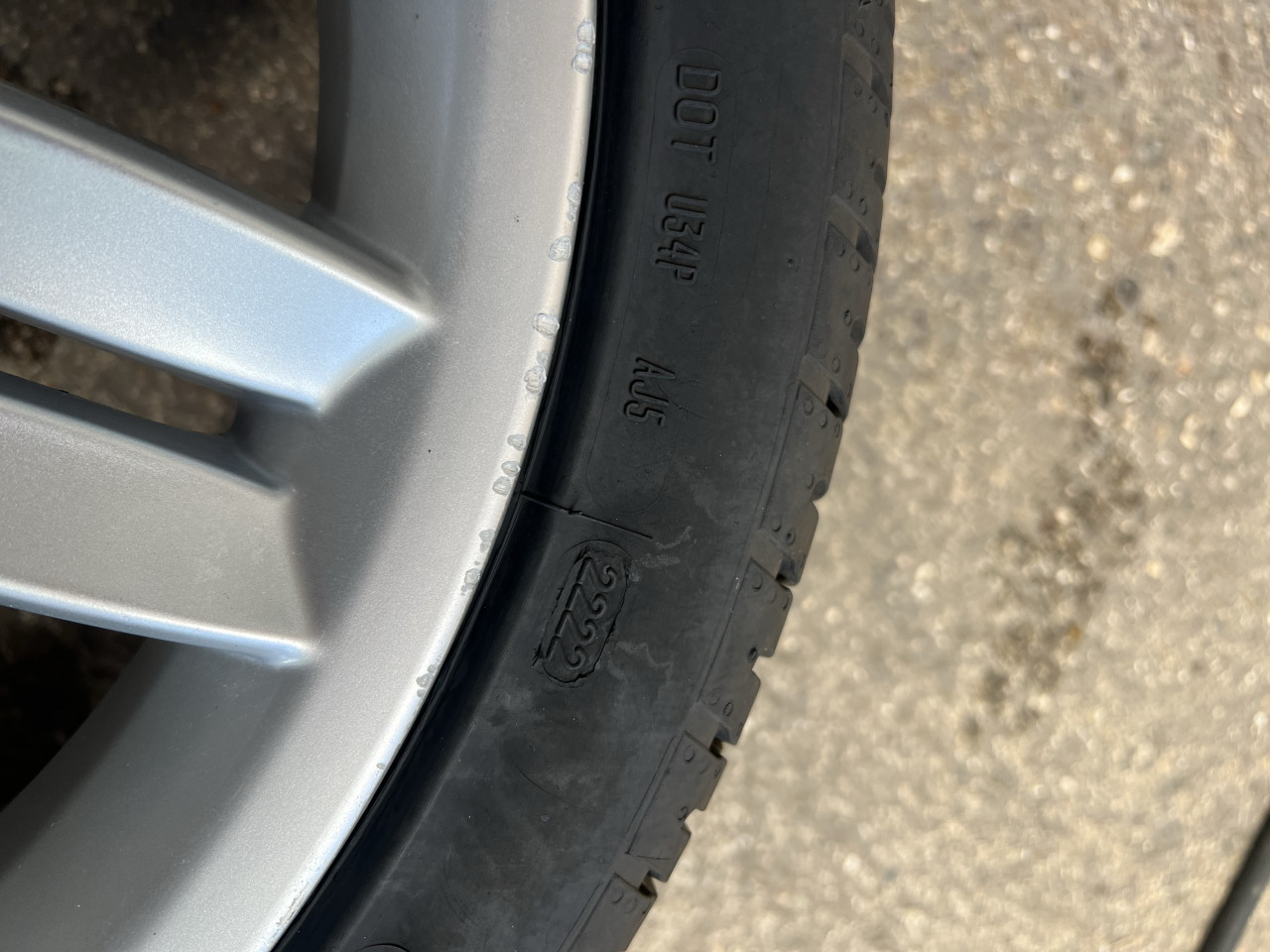 Felge i gume bmw 1 m paket 18 18ke 5x120 gume kao nove style 208