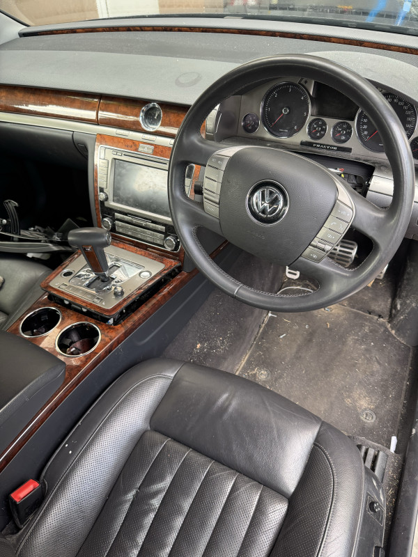 Vw phaeton 2013 dijelovi djelovi 3.0 v6 prednji kraj