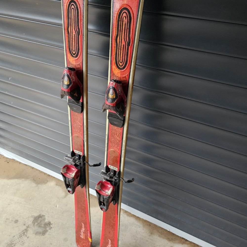 Skije  Dynastar 165 cm Oprema Za Snijeg Zimska Skijanje 165cm