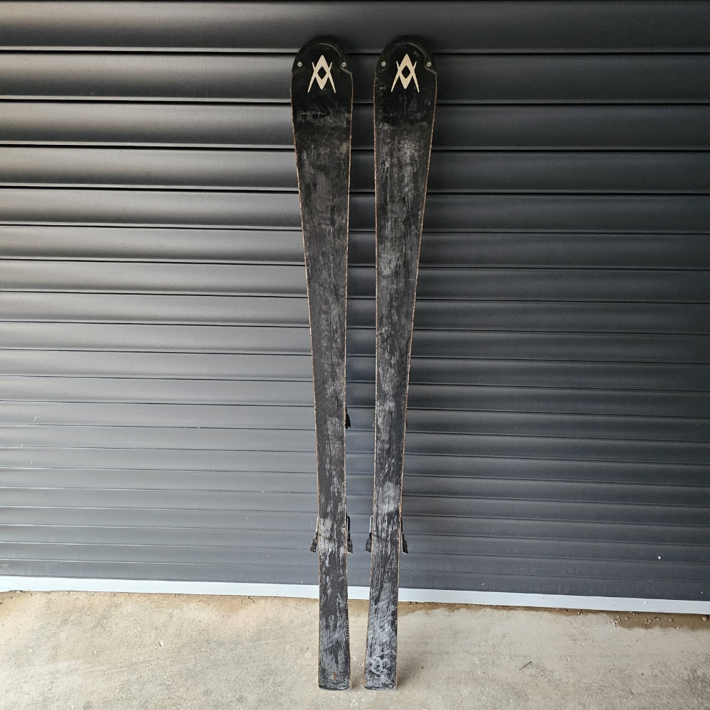 VOLKL Skije 163 cm Oprema Za Snijeg Zimska Skijanje 163cm 160 cm