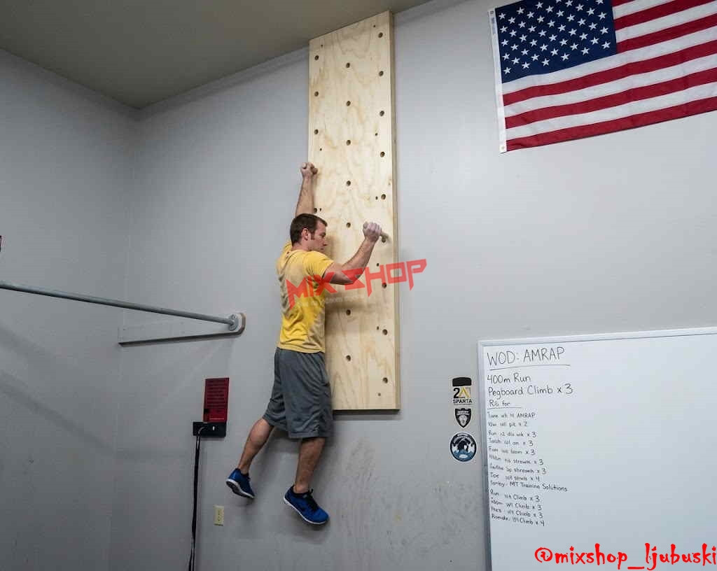 CLIMBING PEG BOARD PLOČA ZA PENJANJE TRENING PEGBOARD Sprava