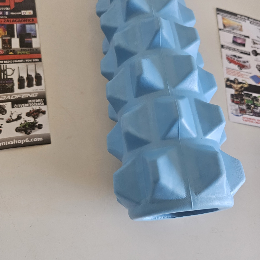 GRID Foam Roler za Masažu 2u1 Puni Masažni Valjak