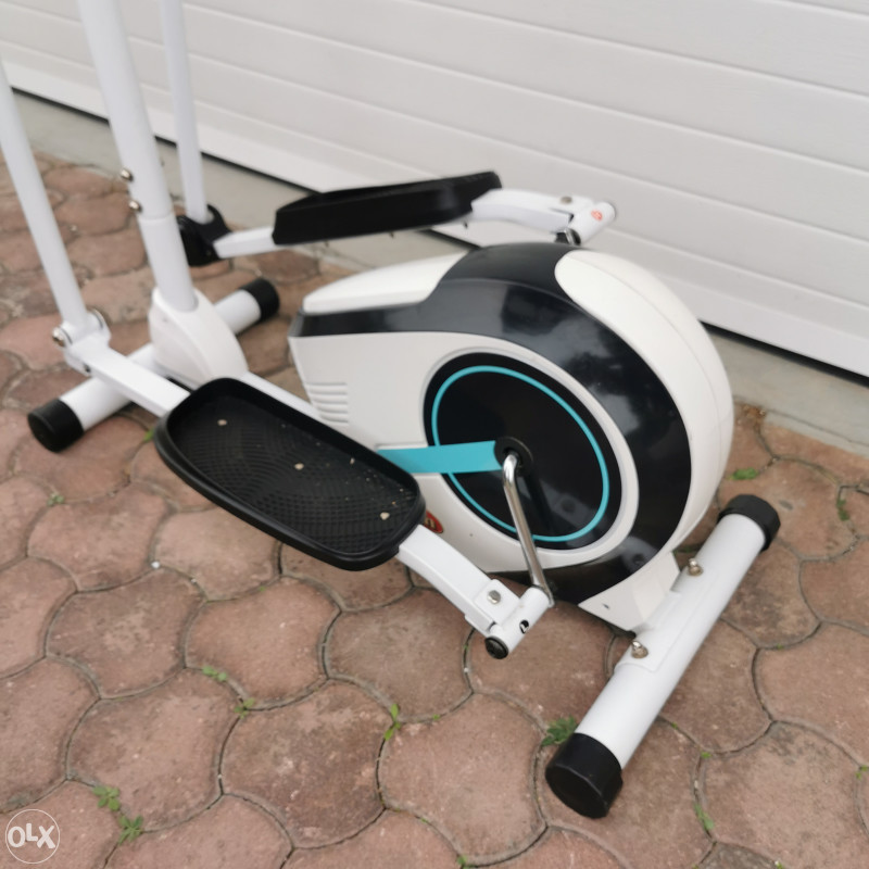Orbitrek Steper Trenažer Fitness Steperi Orbitreci