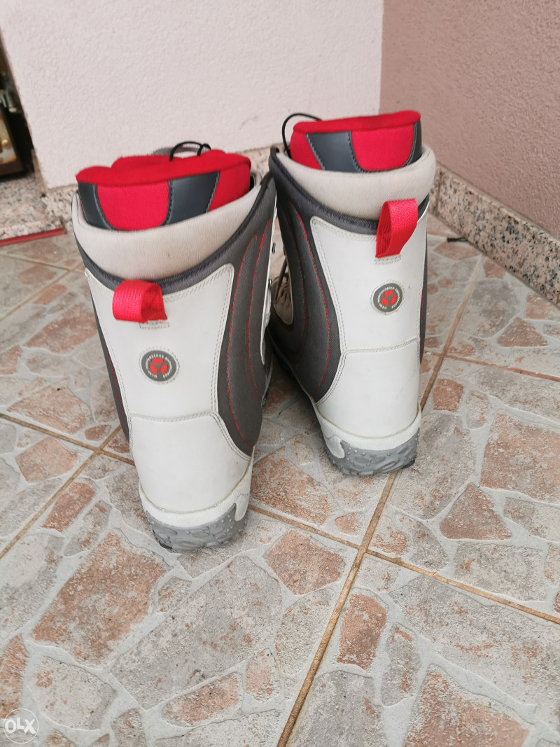 BUCE vel. 45 Snowboard Čizme Za Snijeg Board Bord Buca 45