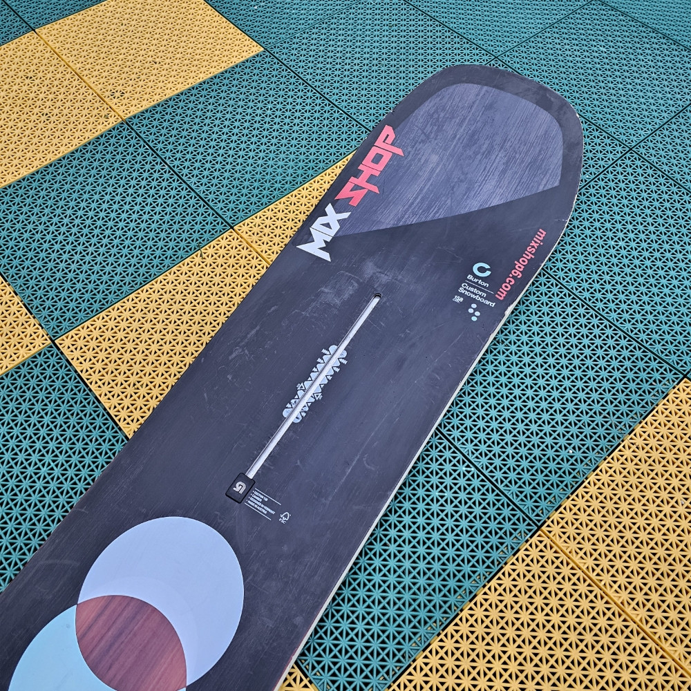 BURTON CUSTOM  158cm SNOWBOARD Daska 158 cm