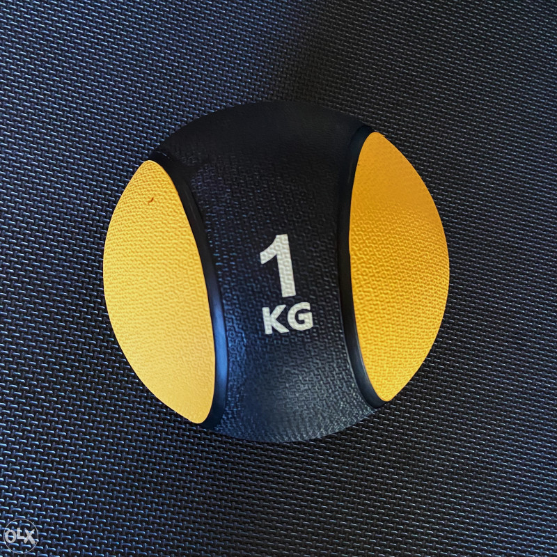 Otežana lopta Medicinka 1 Kg Medicinke Lopte Uteg