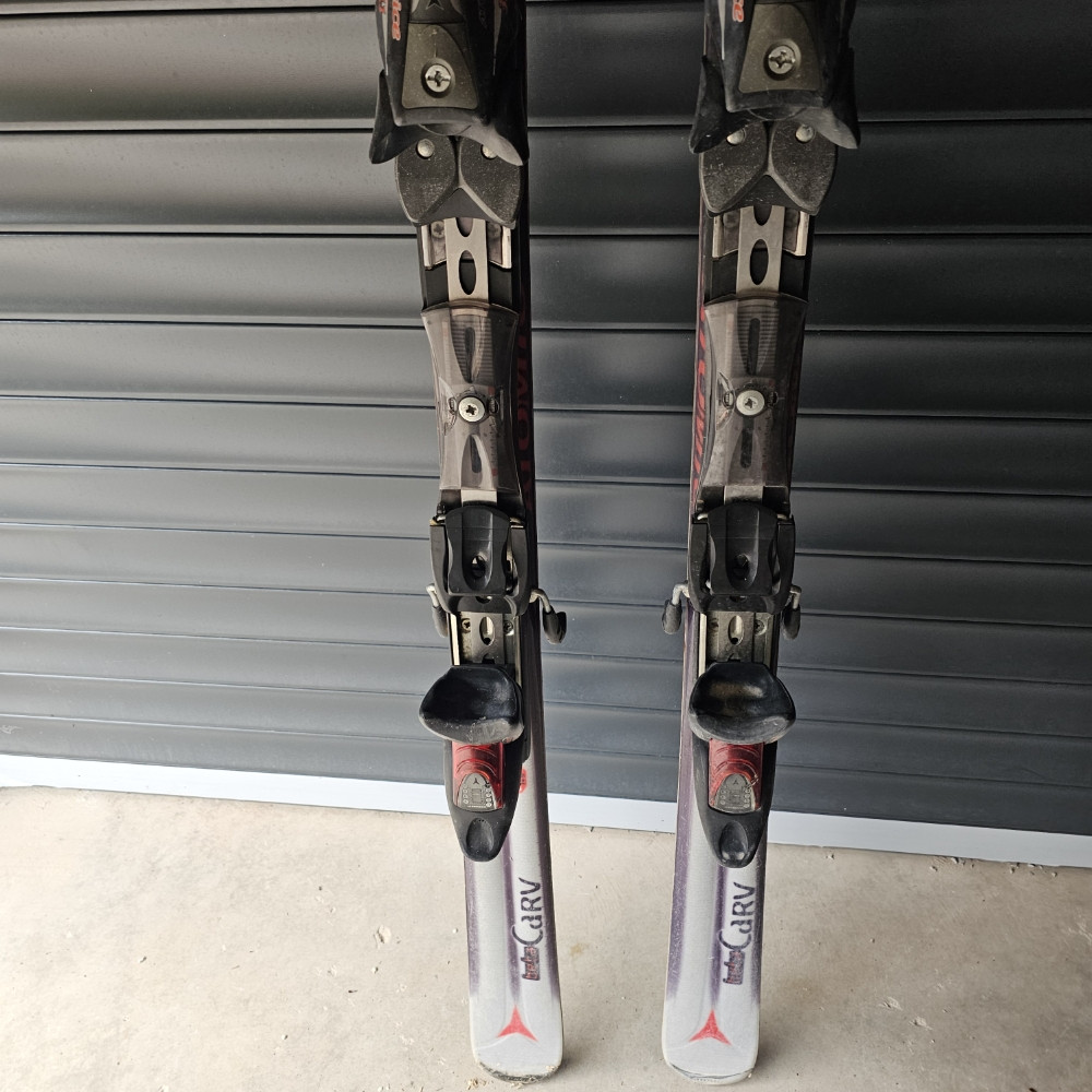 Atomic Skije 180 cm Oprema Za Snijeg Zimska Skijanje