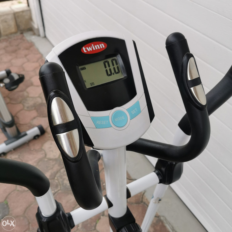 Orbitrek Steper Trenažer Fitness Steperi Orbitreci