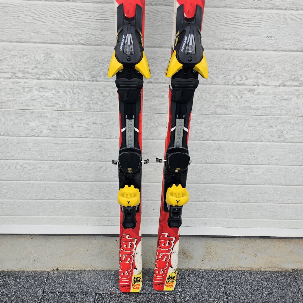 Atomic RACE Skije 165 cm Oprema Za Snijeg Zimska Skijanje 165cm