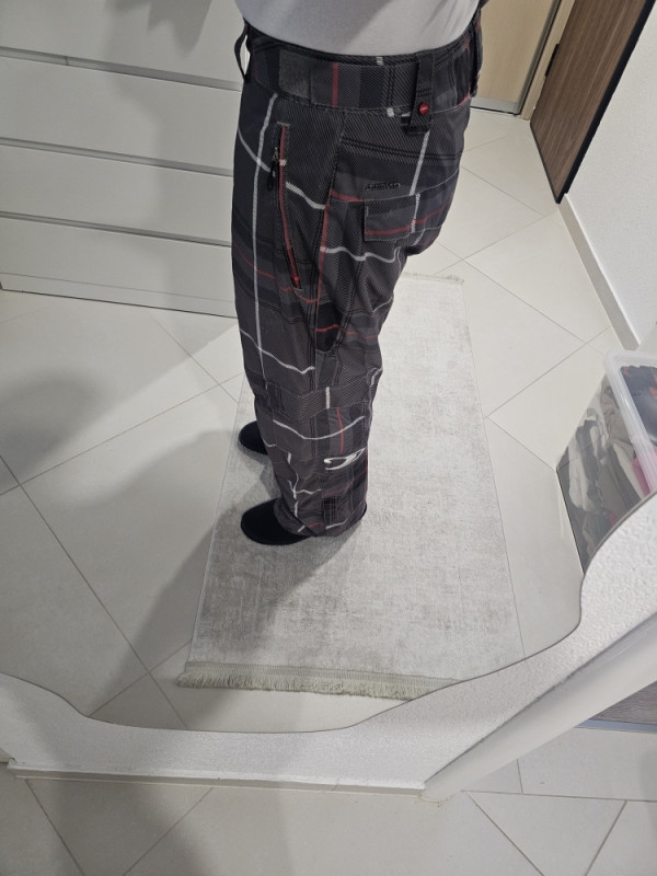 O'NEILL HLAČE XL SKIJANJE Ski SNOWBOARD GAĆE SKIJAŠKE Skijaška