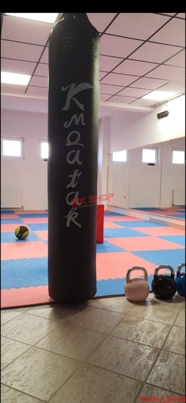 Profesionalna Box Vreća 200cm Dzak 200 100kg Udaranje Boks Velika