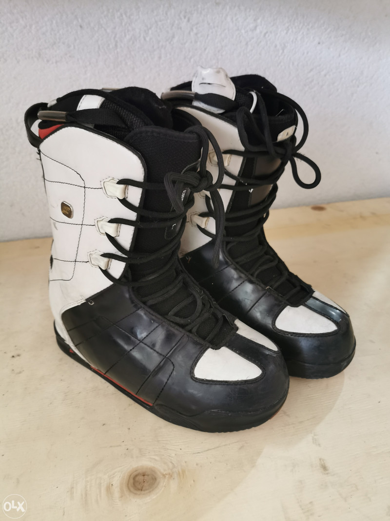 BUCE vel. 42 Snowboard Čizme Za Snijeg Board Bord Buca