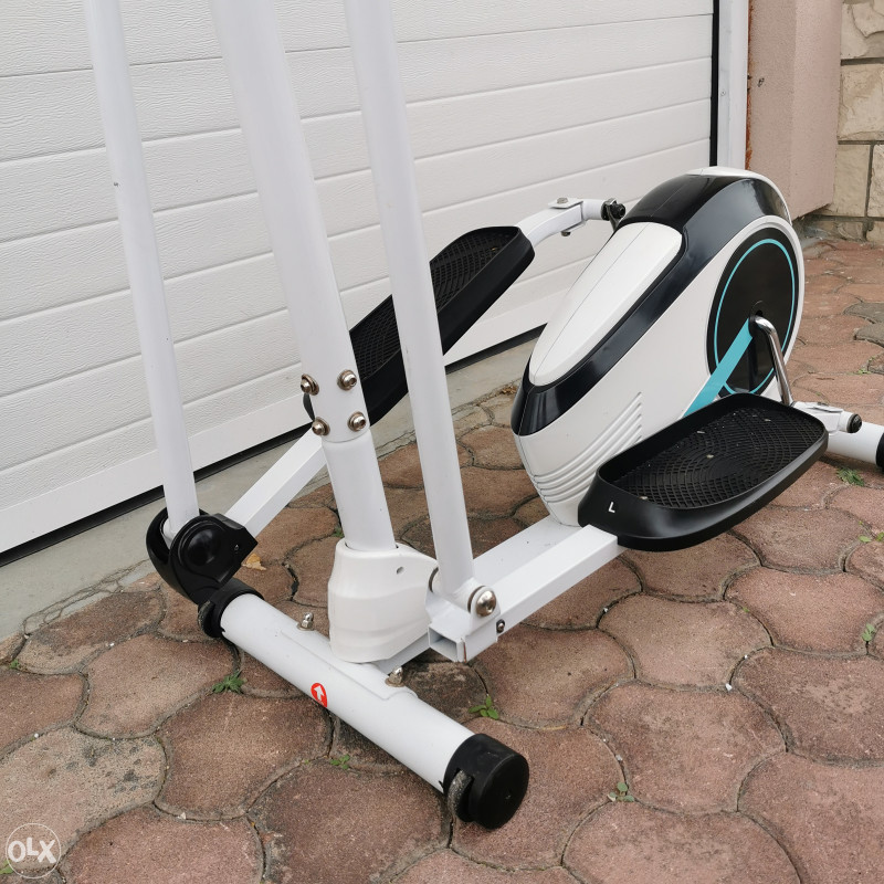 Orbitrek Steper Trenažer Fitness Steperi Orbitreci