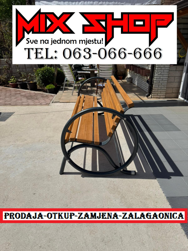 Drvena klupa sa naslonom za terasu dvorište metalna parkovska