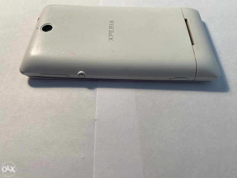 Sony Xperia E