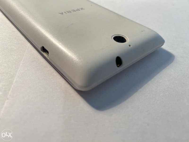 Sony Xperia E