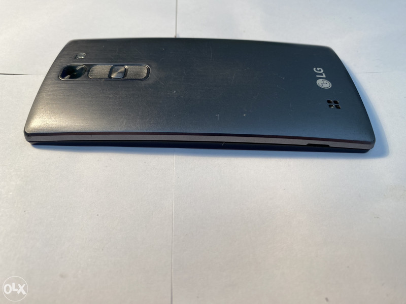 LG MAGNA 8GB 1GB