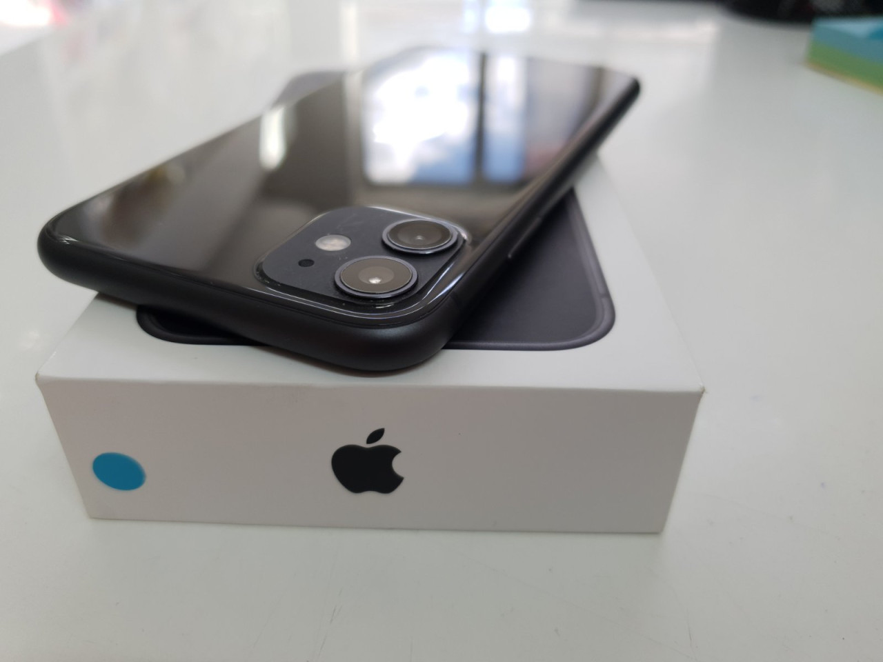 Apple iPhone 11