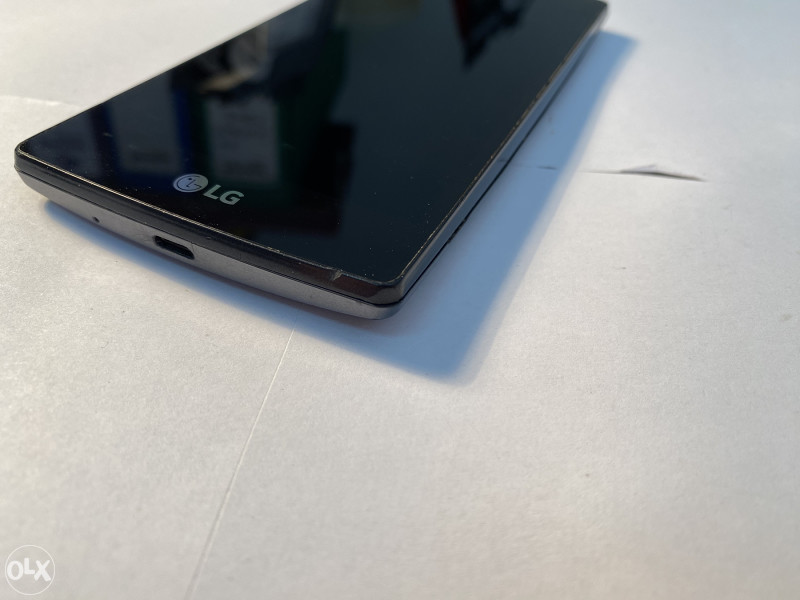 LG MAGNA 8GB 1GB