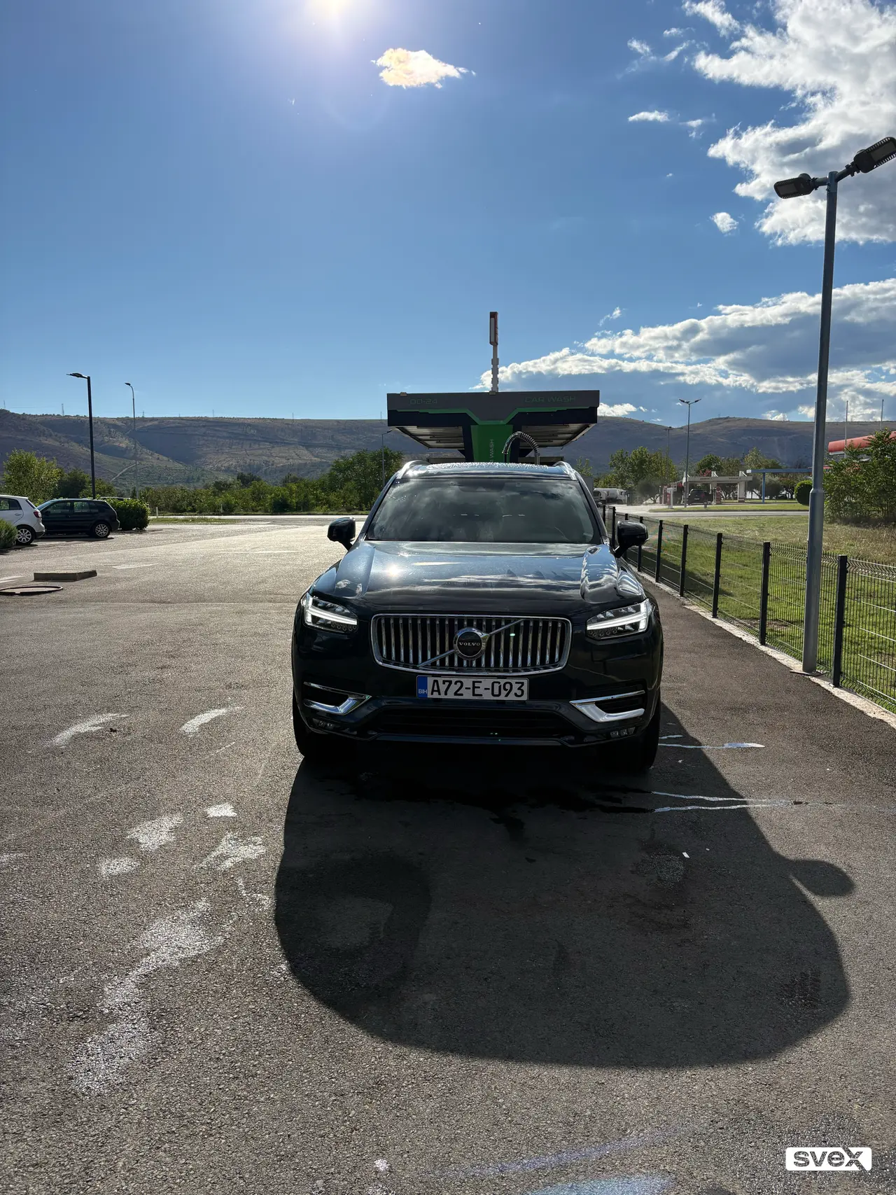 Volvo XC90 2022. Full