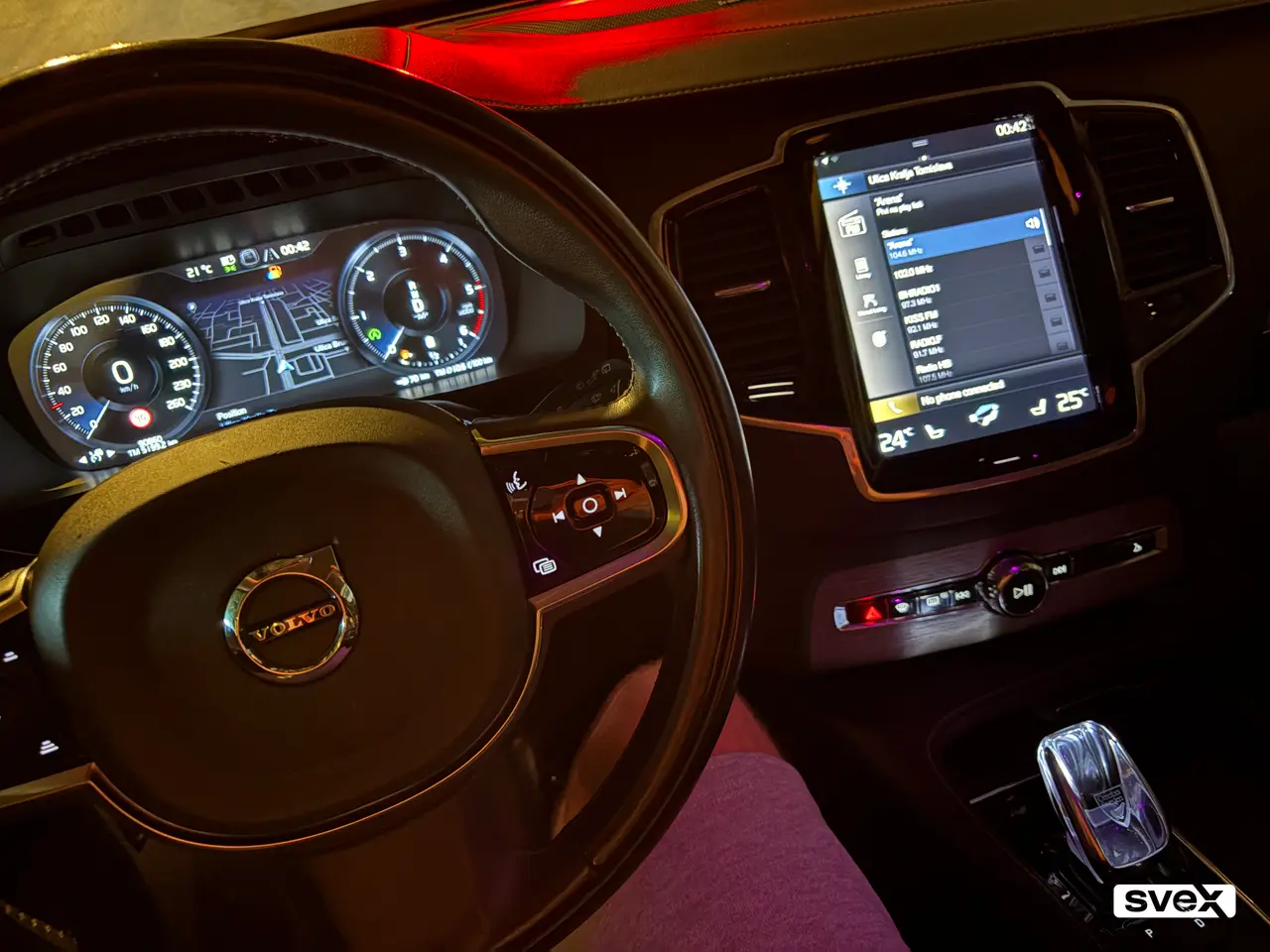 Volvo XC90 2022. Full
