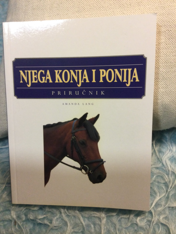Njega konja i ponija  Amanda Lang