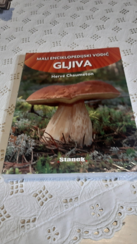 Mali enciklopedijski vodič GLJIVA