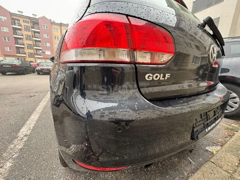 Volkswagen Golf VI