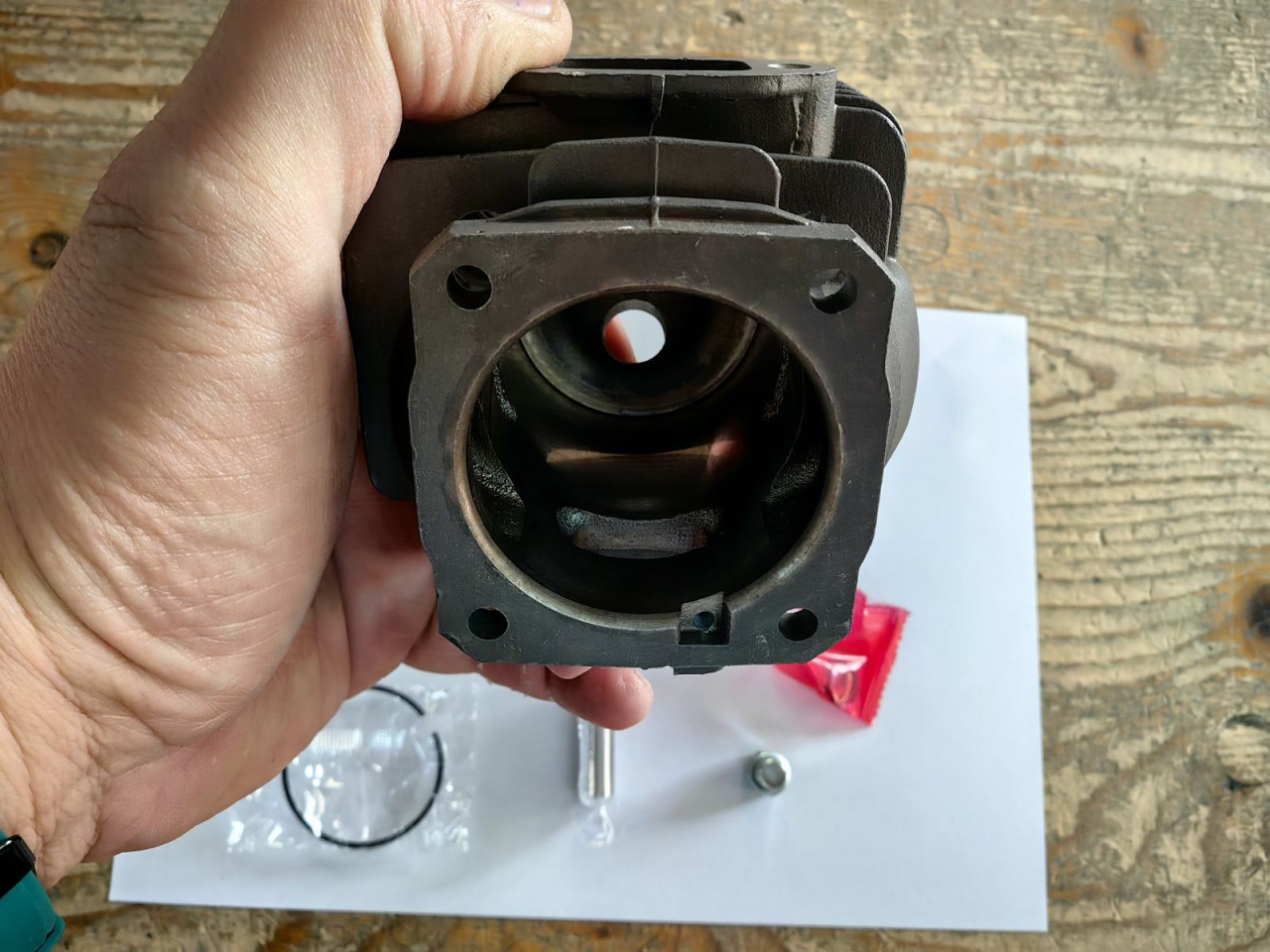 CILINDAR KLIP KARIKE ZA HUSQVARNA 262 262 XP fi 48 mm