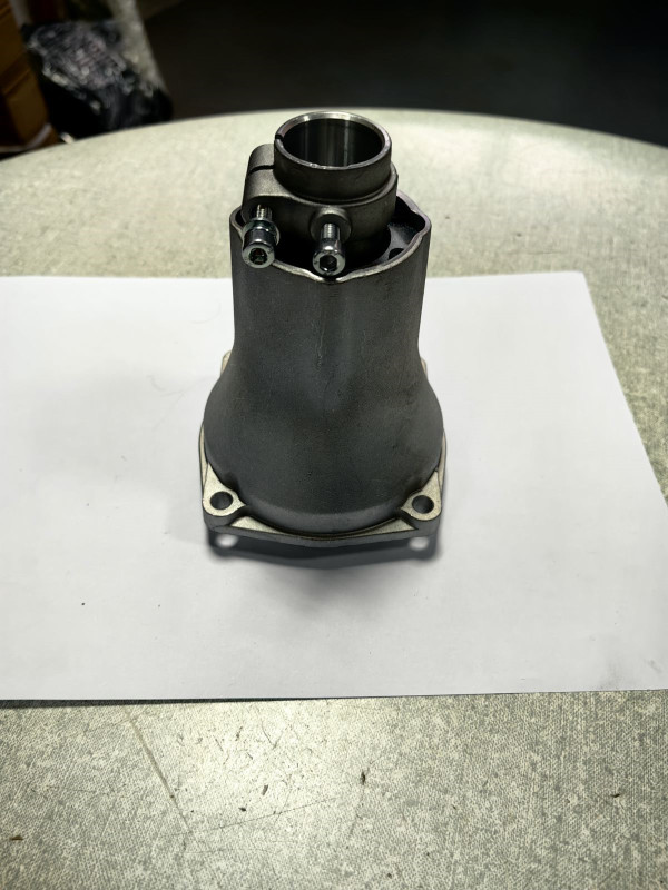 DOBOS NOSAC MOTORA ZVONO KARDANA D=26 mm 9 ZUBA KASEI