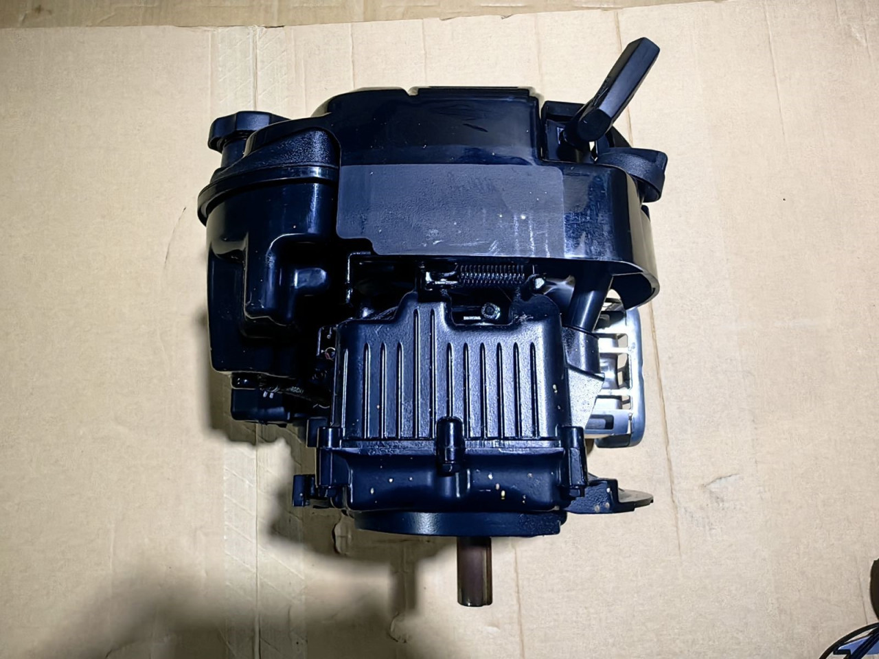 MOTOR ZA KOSILICU BRIGGS & STRATTON 675 EXI 163 cc Fi-22,2 mm