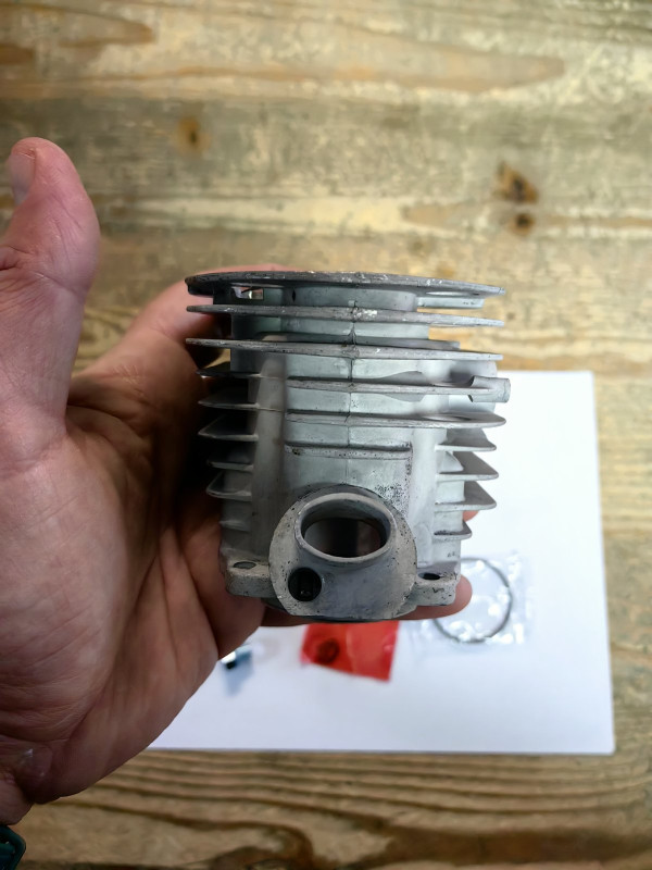 CILINDAR KLIP KARIKE HUSQVARNA 51 fi 45 mm