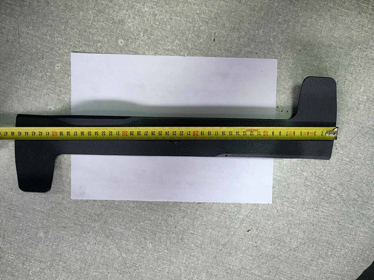NOZ ZA TRAKTORSKU KOSILICU DESNI 46 cm 46cm