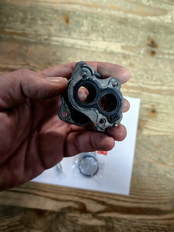 CILINDAR KLIP KARIKE HUSQVARNA 435 440 135 fi 41 mm