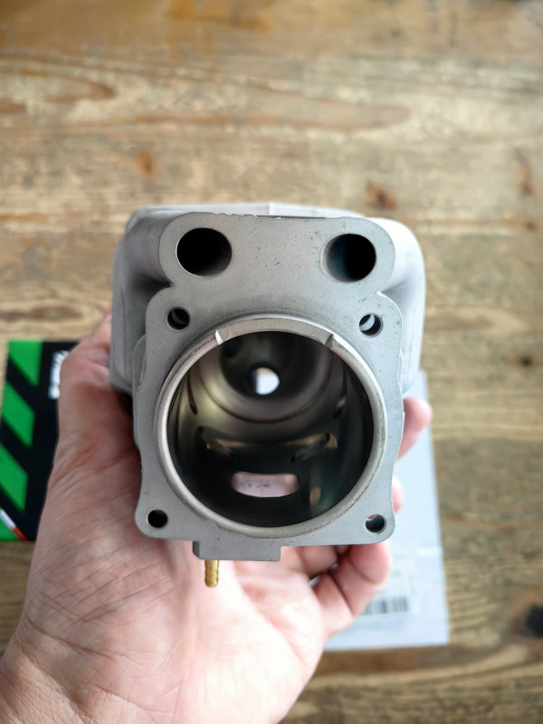 CILINDAR KLIP KARIKE HUSQVARNA 575 575XP fi 51 mm