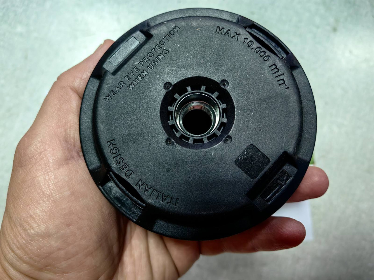 GLAVA ZA TRIMER UNIVERZALNA D-109 mm EASY WORK BEZ ADAPTERA