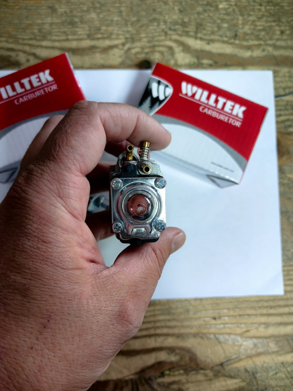 KARBURATOR KINESKI TRIMER VILLAGER BC 1250 FARM DEMON AGM D=10mm