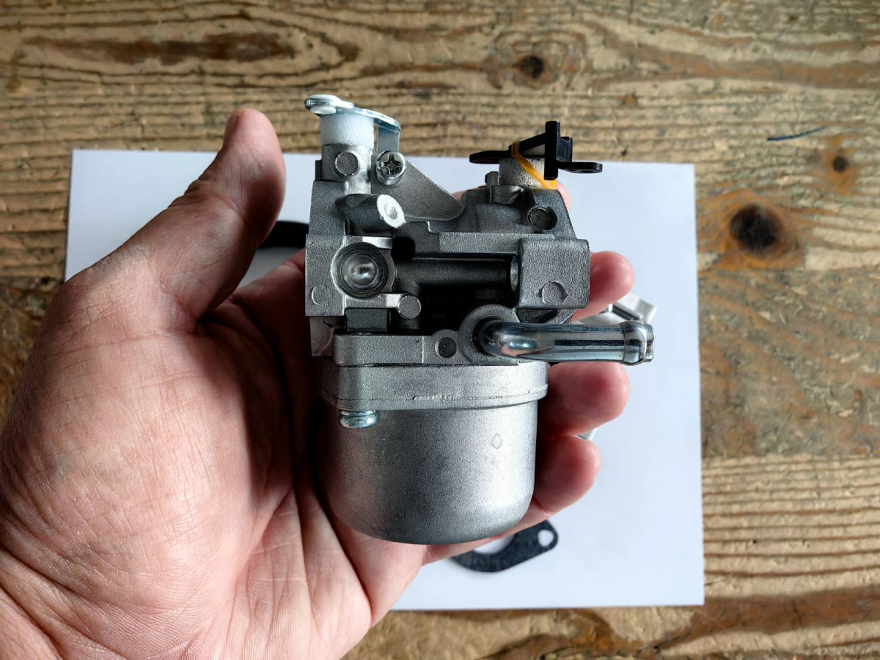 KARBURATOR BRIGGS & STRATTON B&S 593432 794653 791266