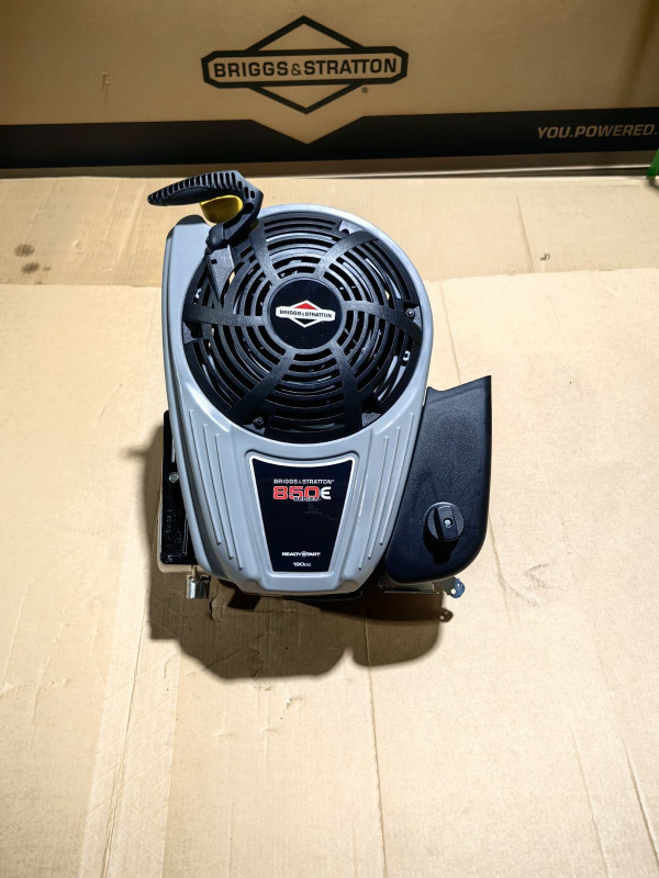 MOTOR ZA KOSILICA BRIGGS & STRATTON 850 E 190 cc Fi-22,2 mm D-68